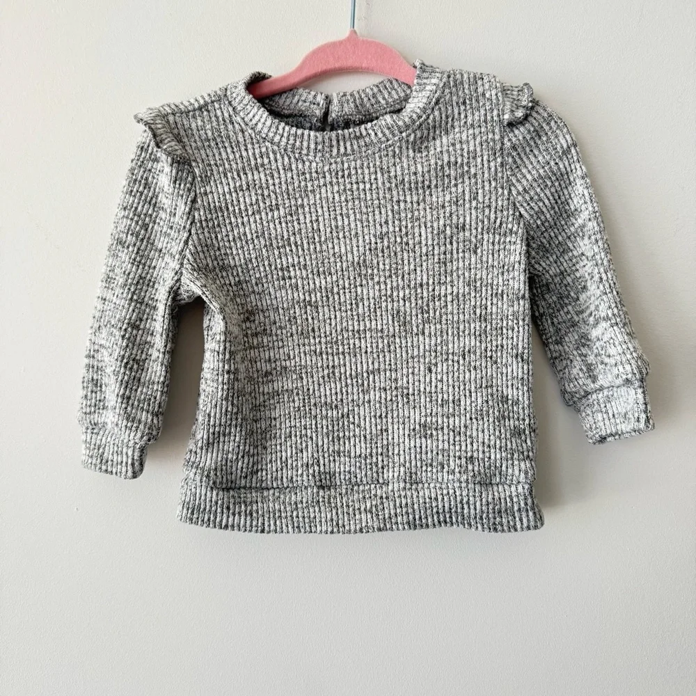 Gray Ribbed Heather Grey Knit Baby Outfit - Picture 2 of 7